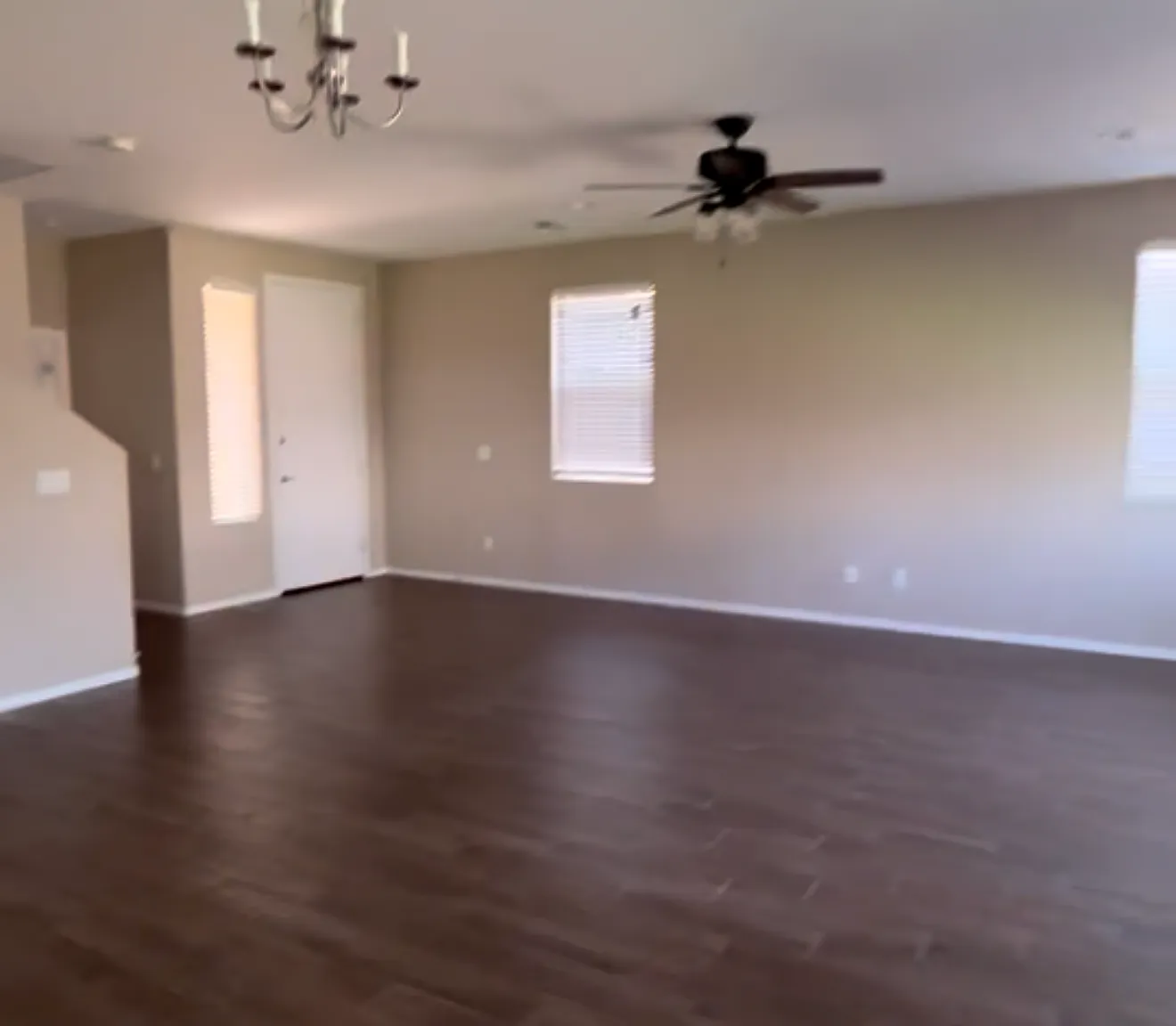 4 bed, 2.5 bath, 2185 sqft, $4,700 — Photo 2