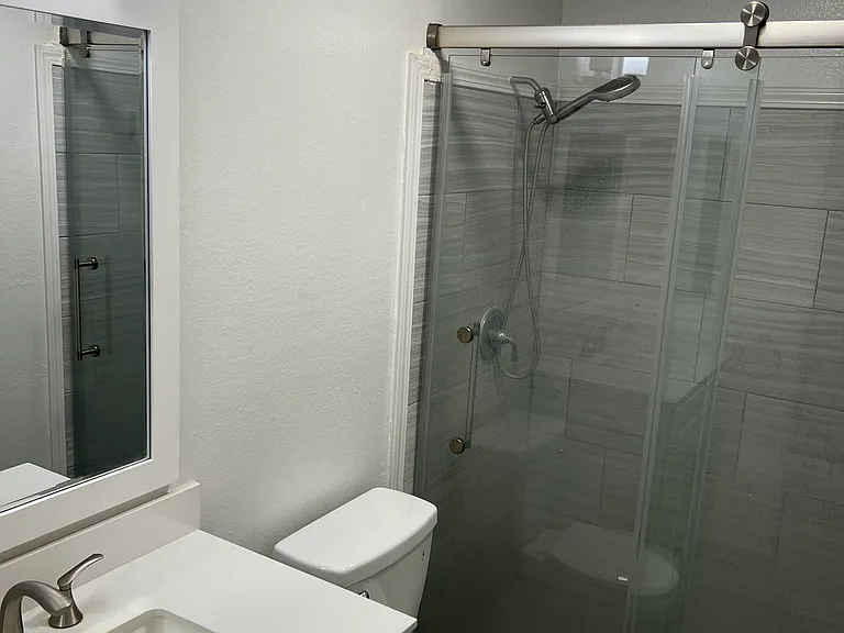 16516 S Manhattan Pl #3 — Photo 14