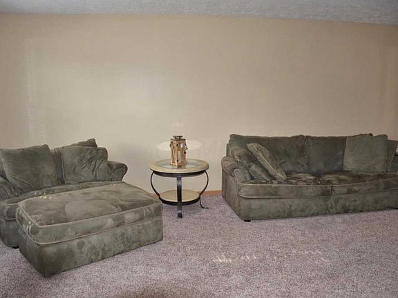 3rd image of 2044 Preakness Pl