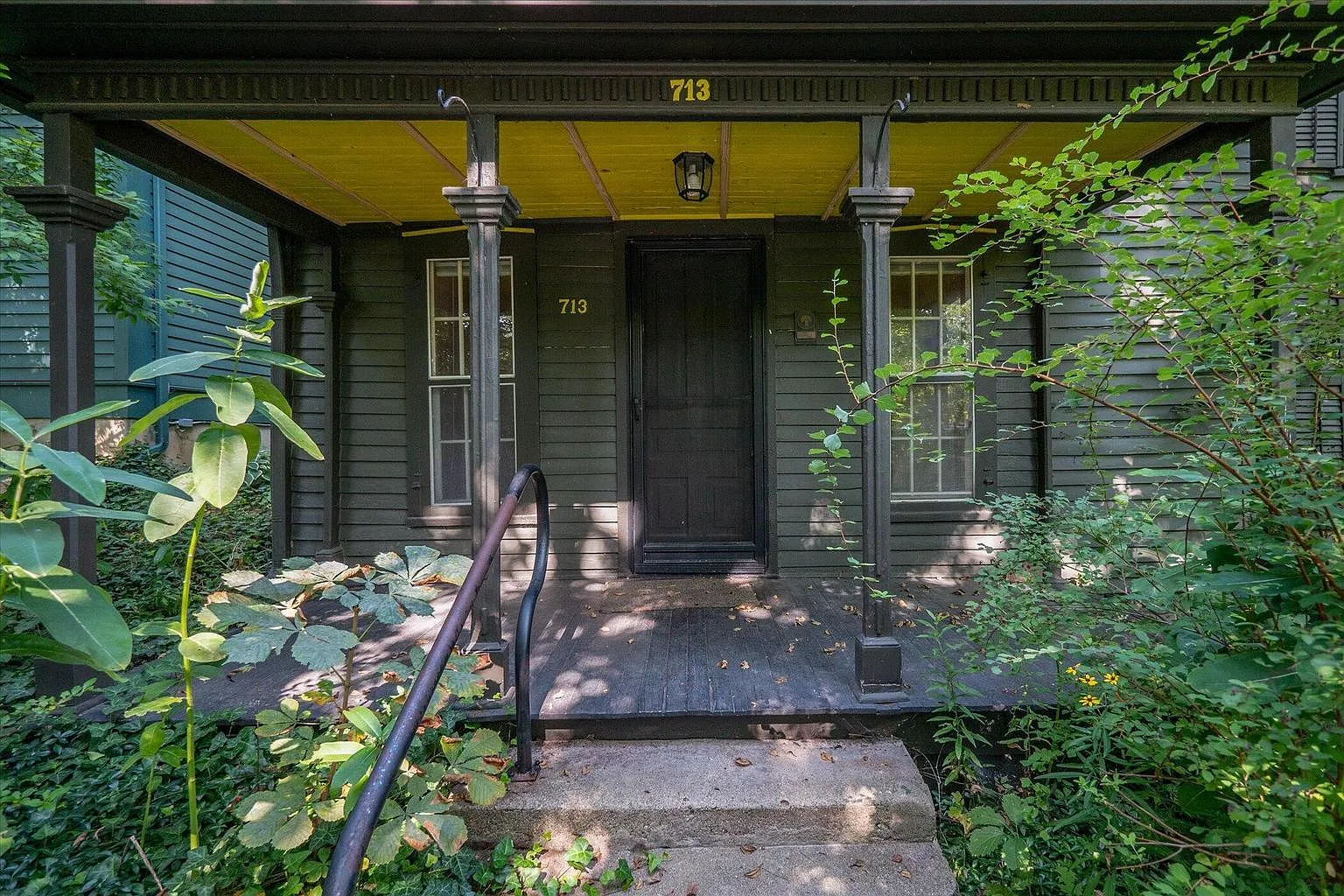 2 bed, 2.0 bath, 1678 sqft, $2,500 — Photo 2