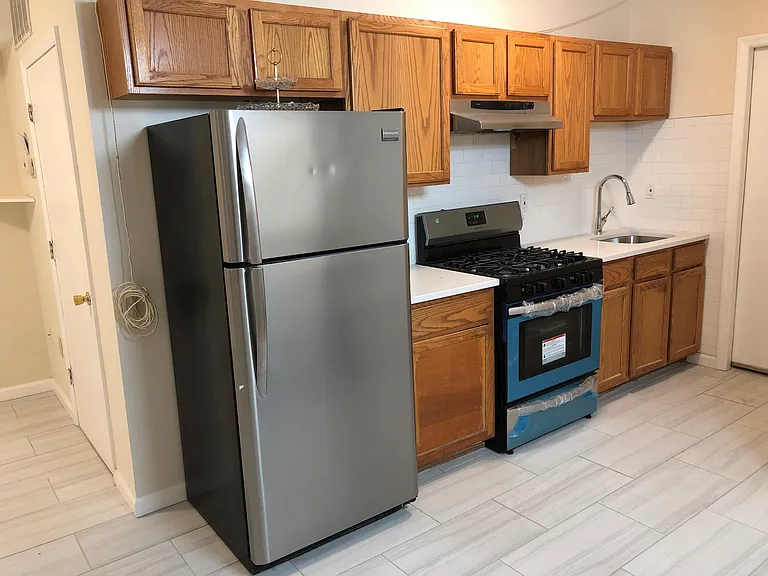 6613 Lincoln Pl #1 — Photo 2