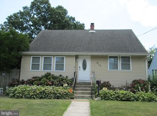 215 Seward Ave, Baltimore, MD 21225
