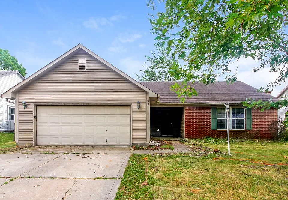 1010 Killian Dr
