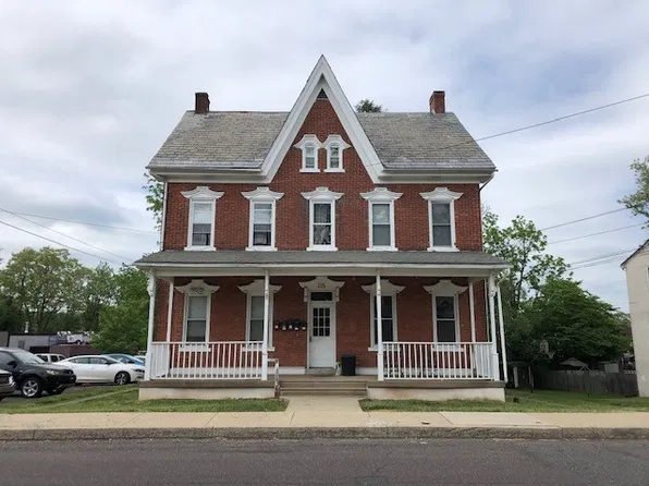 115 W Clymer Ave APT 1, Sellersville, PA 18960