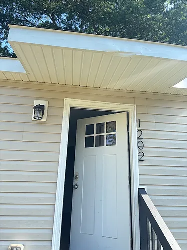 1202 Bel Aire Ave Photo 1