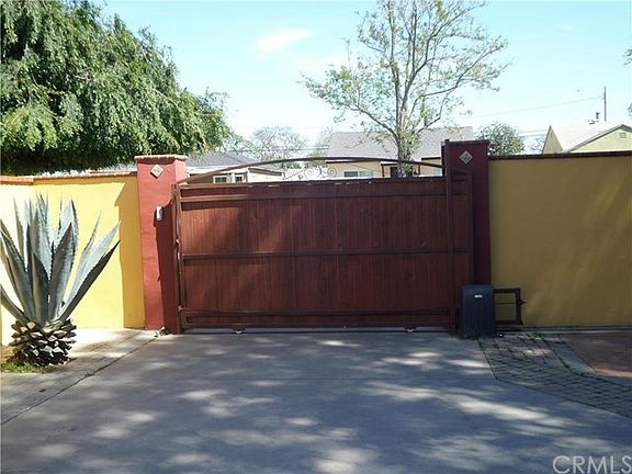 2nd image of 3015 San Francisco Ave