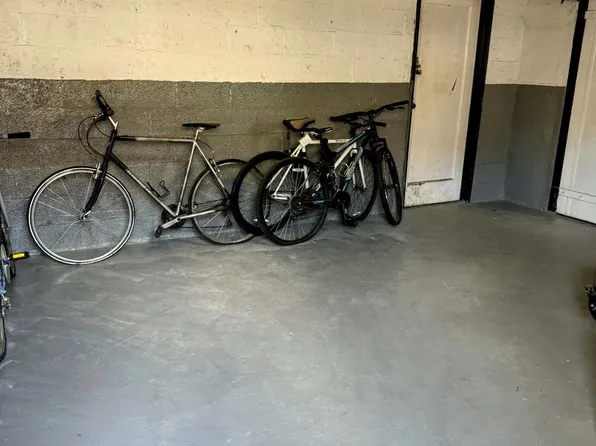 271 Bay 19th Street image 20 of 24