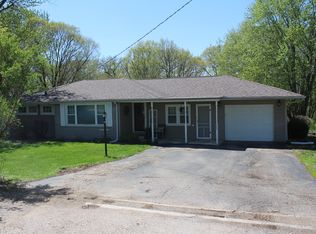 804 Springfield Rd, East Peoria, IL 61611