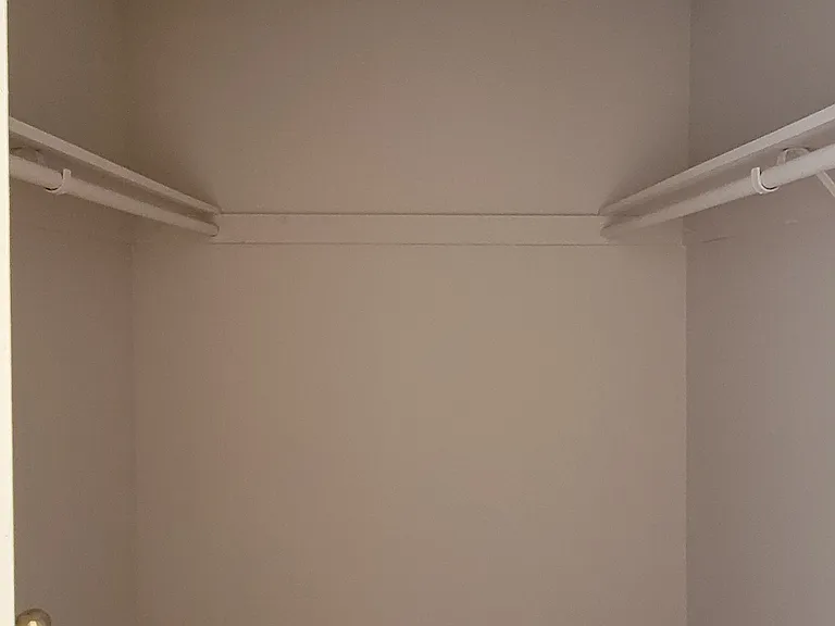 Walk in closet