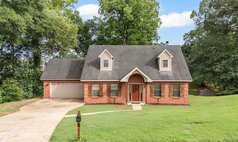 1st image of 210 Scenic Dr