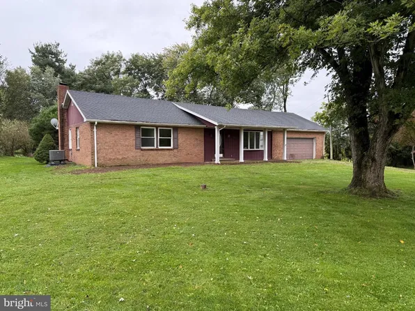 9520 Carlisle Rd, Dillsburg, PA 17019