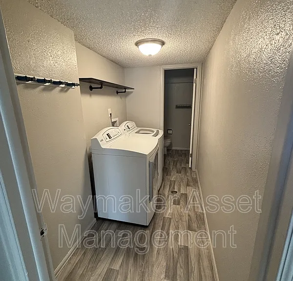 6625 Snowbird Dr — Photo 7