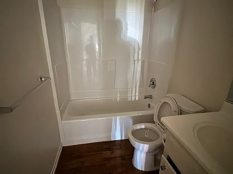 118 N Padre Juan Ave #118 — Photo 8