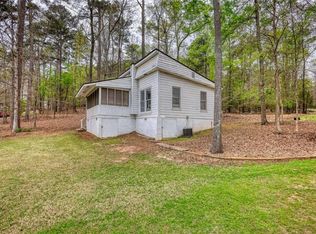 1697 County Line Ext, Mansfield, GA 30055