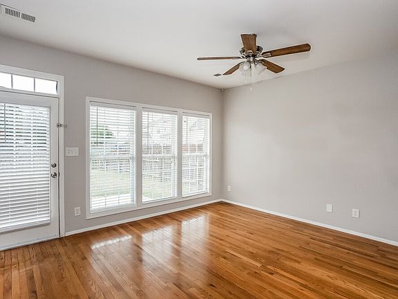 4th image of 13414 Stones Landing St