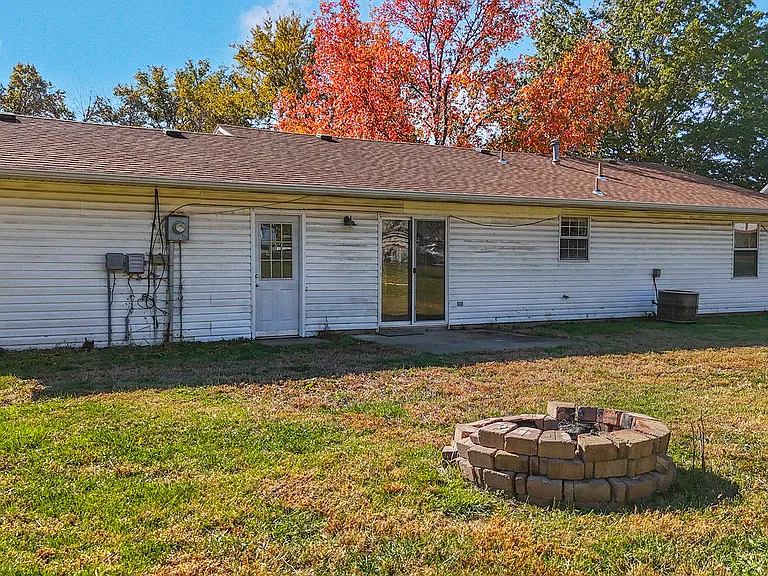 7381 E Suncrest Ct — Photo 31