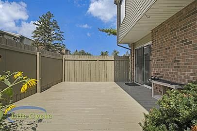 1st image of 2983 Chapshire Dr SE #1