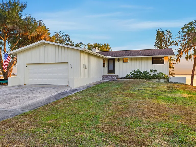 416 Lake June Rd — Photo 2