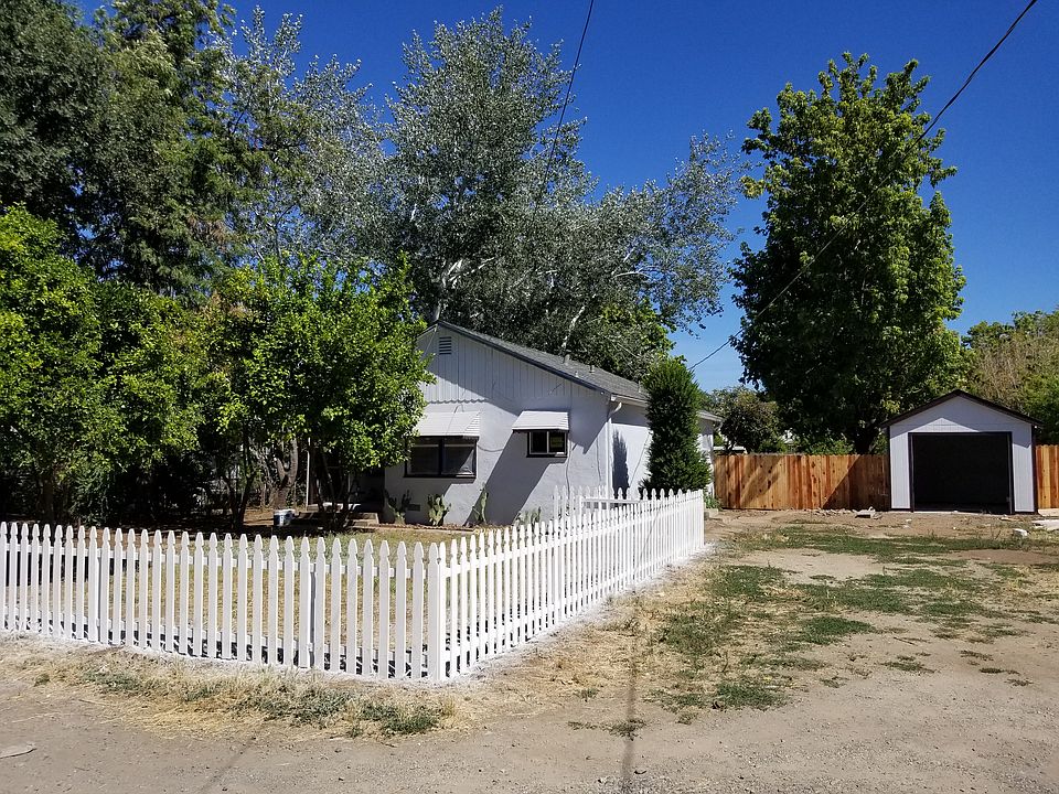 2nd image of 189 Connors Ave