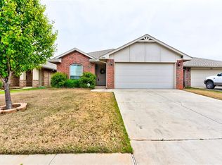 19808 Sonatina Dr, Edmond, OK 73012