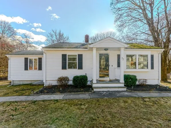 77 Cocasset St, Foxboro, MA 02035