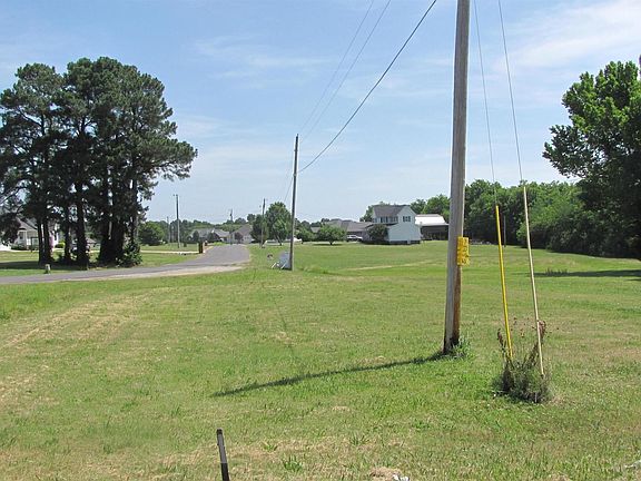 4th image of 500 Us Highway 68 W