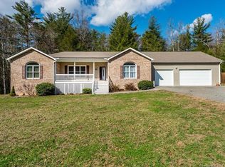 228 Sean Way, Hendersonville, NC 28792