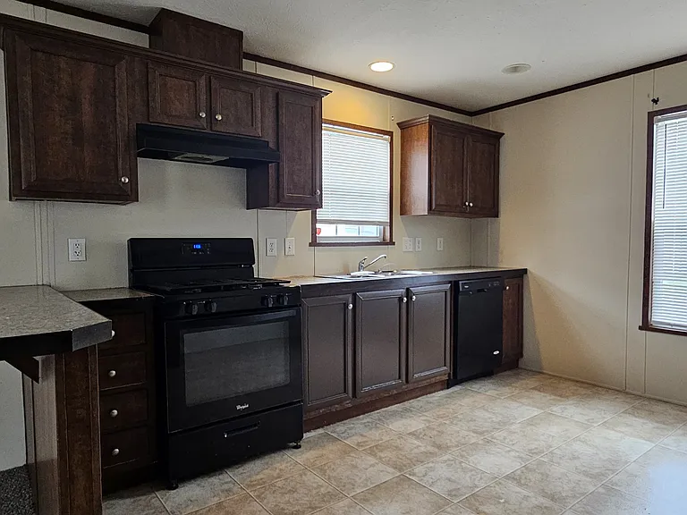 Lafayette Place — Photo 15