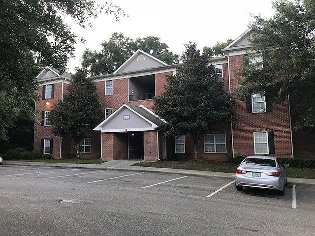 1st image of 3000 S Adams St #813