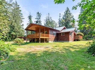 1973 Coyote Ln, Bellingham, WA 98226