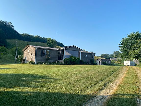 View of the front of the home from the driveway