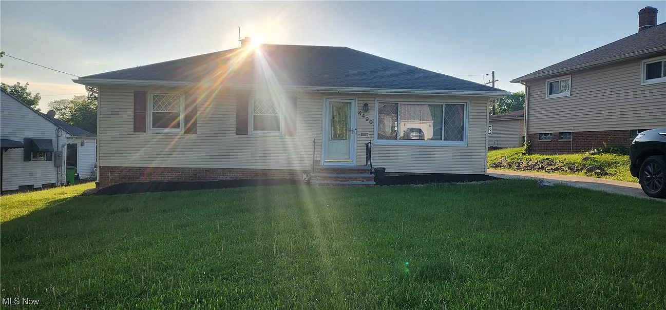 4490 Merrygold Blvd photo 1