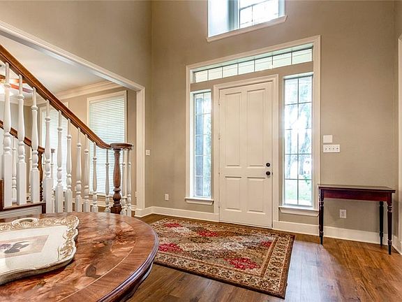 3rd image of 1000 Silverwood Ct