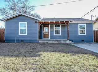 1610 W Clarendon Dr, Dallas, TX 75208