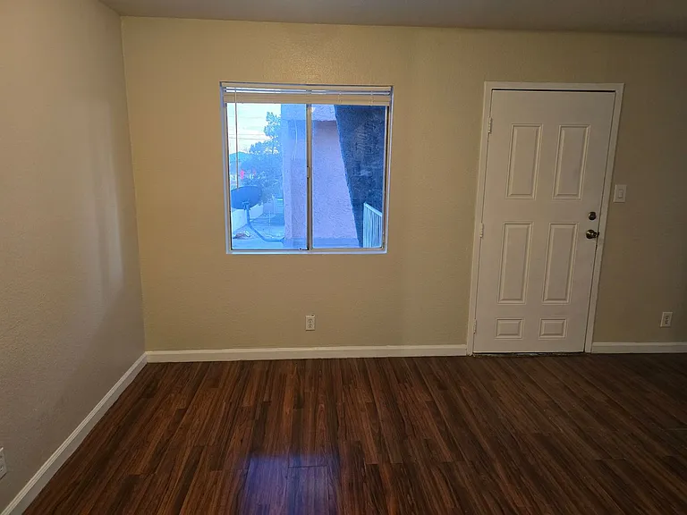 1724 Breckenwood Ct — Photo 14