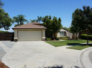1752 N Rio Vista Ct, Visalia, CA