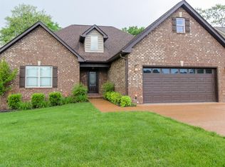 236 Hickory Point Dr, Lebanon, TN 37087