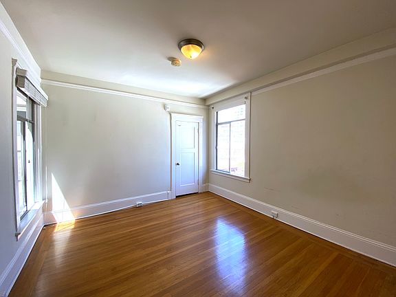 4th image of 887 Bush St APT 600