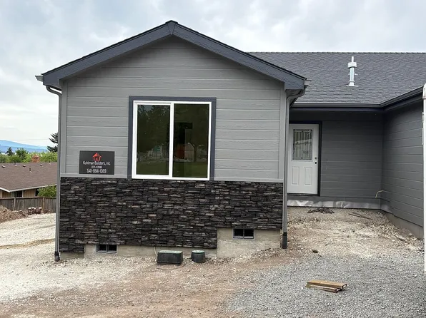 831 Quail Point Dr, Klamath Falls, OR 97601