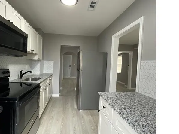 699 Whitmore Ave, Baltimore, MD 21216