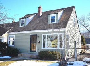 3222 N 88th St, Milwaukee, WI 53222