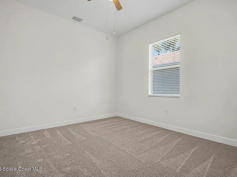 4751 Chardonnay Dr — Photo 10