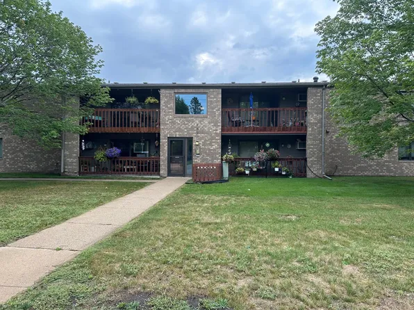 1327 Corbett Rd APT 102, Detroit Lakes, MN 56501