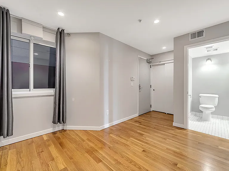 350 N 2nd St #137 — Photo 11
