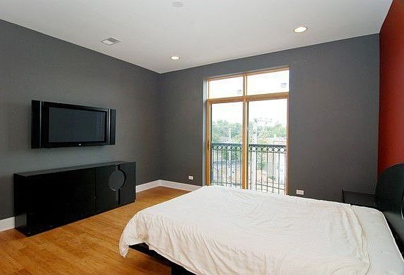 5th image of 932 W Diversey Pkwy #1