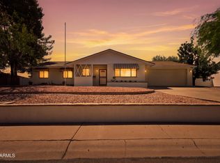 3827 E MERCER Lane, Phoenix, AZ 85028
