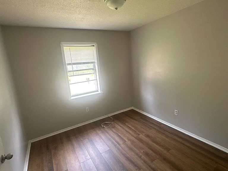 110 Tisdale St #1 — Photo 7