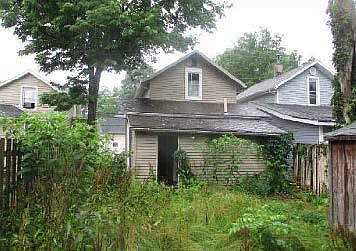 5th image of 441 S Walnut St