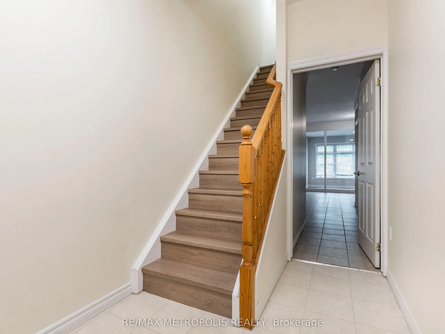3 bed, $3,500 — Photo 3