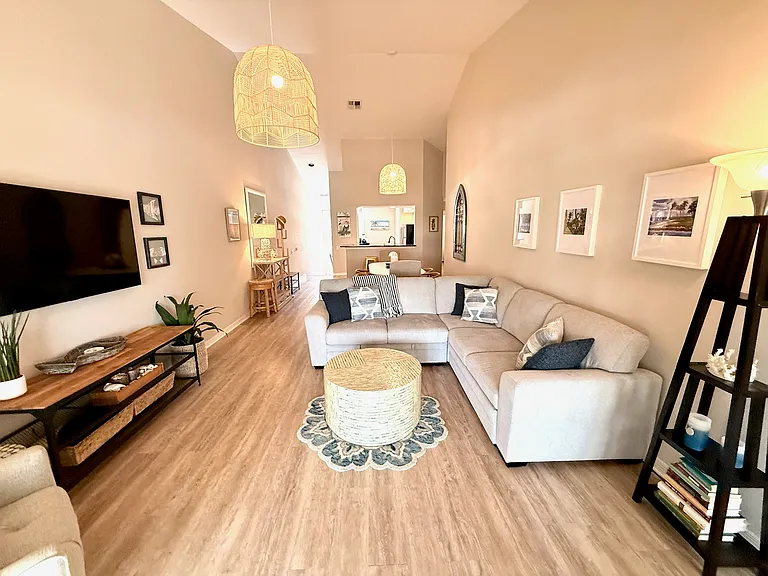 3941 Leeward Passage Ct #201 — Photo 2